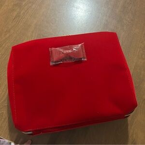 Estee Lauder large make-up/train case NWOT